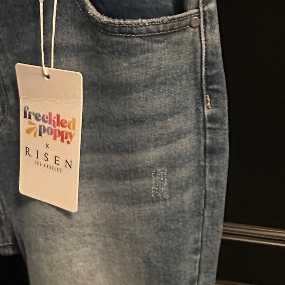 Risen 15/32 made for Freckled Poppy - Picture 4 of 6